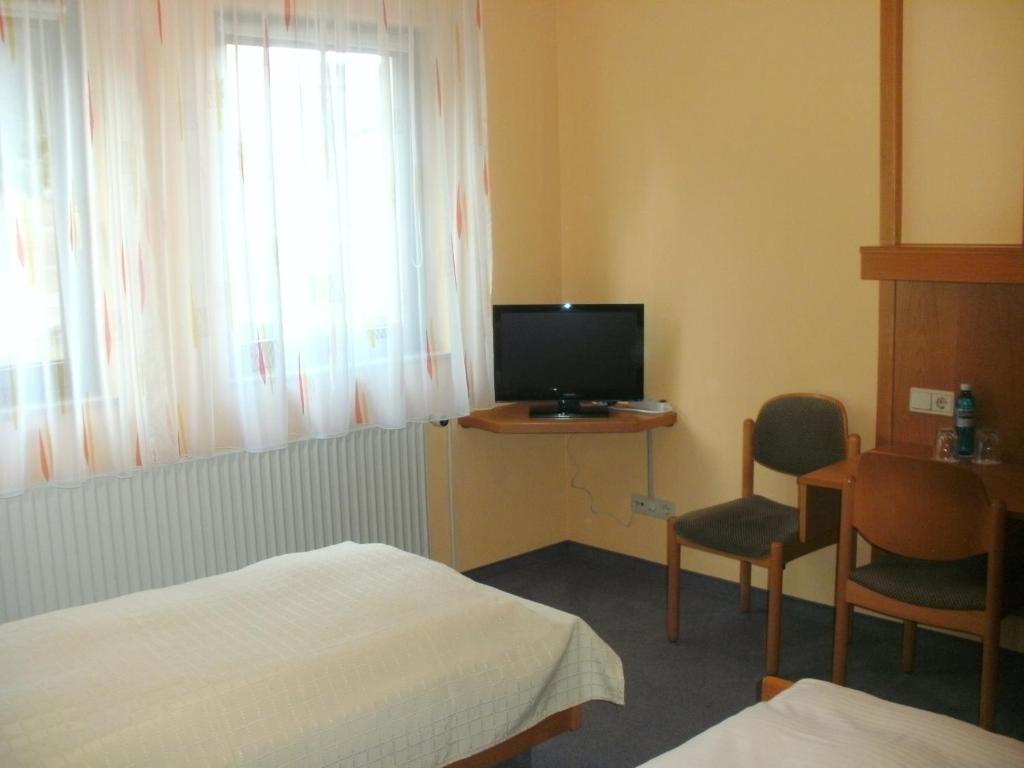 Gasthof Landhotel Gruner Baum Cadolzburg Camera foto