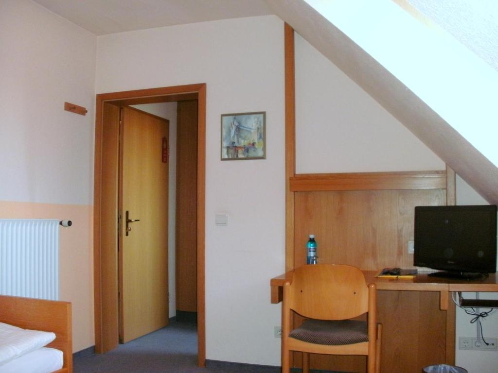 Gasthof Landhotel Gruner Baum Cadolzburg Camera foto